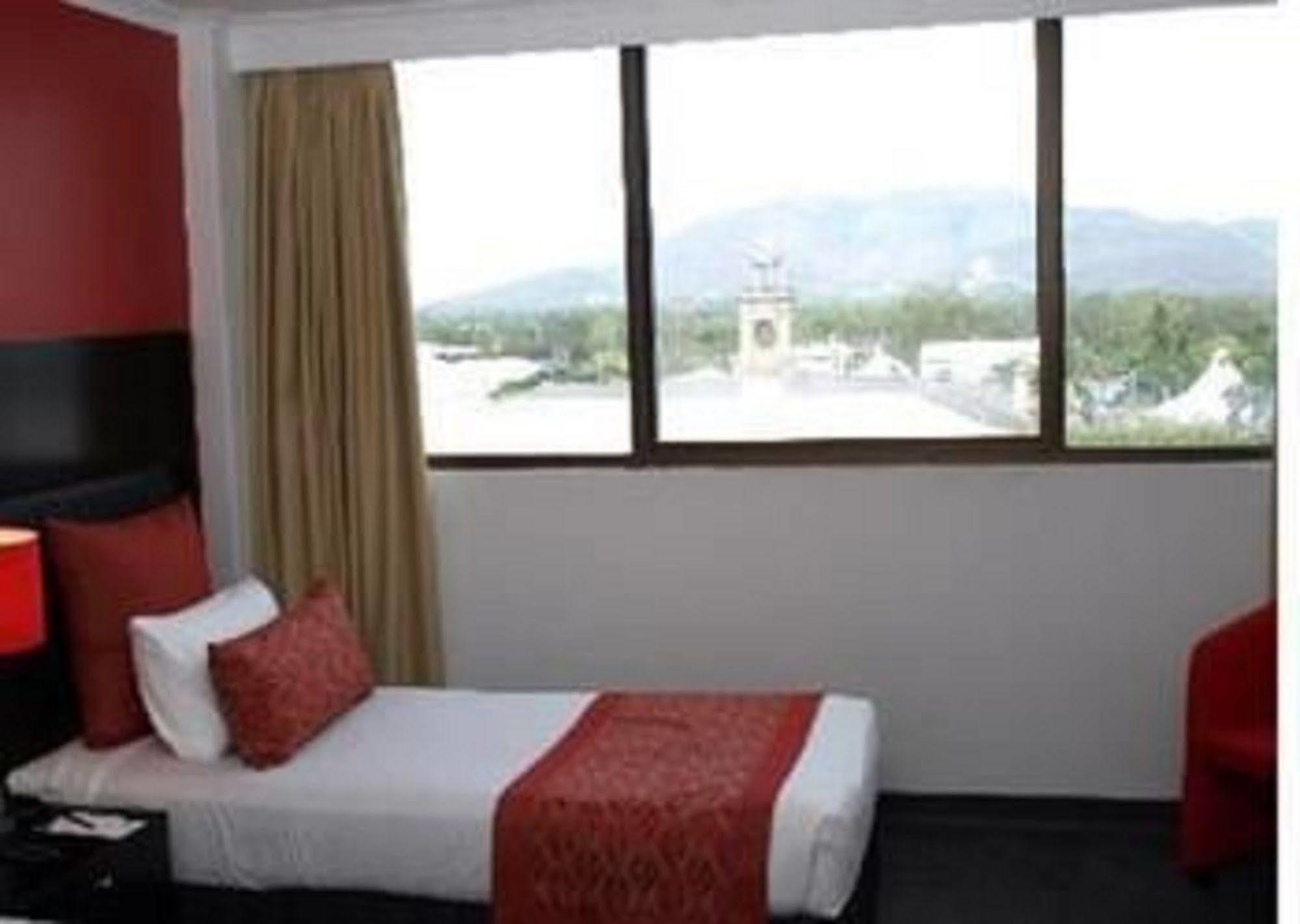Leichhardt Hotel Rockhampton Eksteriør bilde